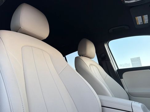 Certified 2025 Mercedes-Benz GLA 250 image 19