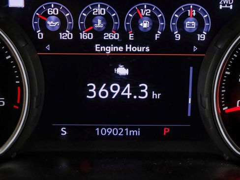 Used 2020 Chevrolet Silverado 2500 High Country w/ Z71 Off-Road Package AWD/4WD image 21