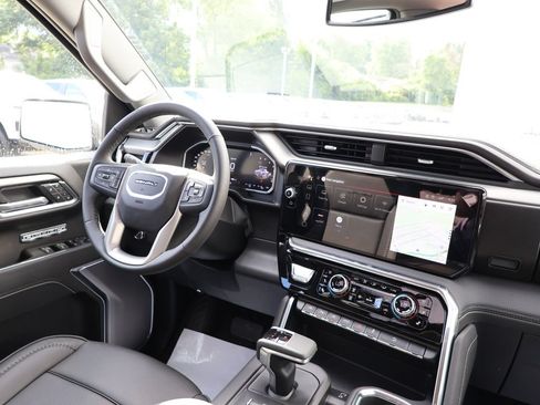 New 2026 GMC Sierra 1500 Denali AWD/4WD image 32