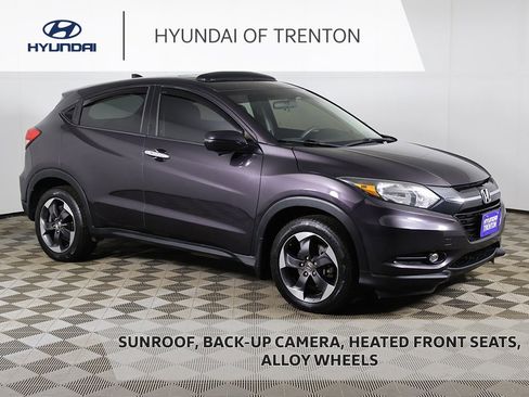 Used 2018 Honda HR-V EX image 1