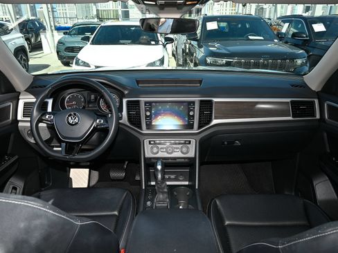 Used 2019 Volkswagen Atlas SE FWD image 20