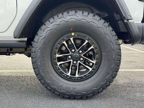 New 2026 Jeep Wrangler Sport AWD/4WD image 11