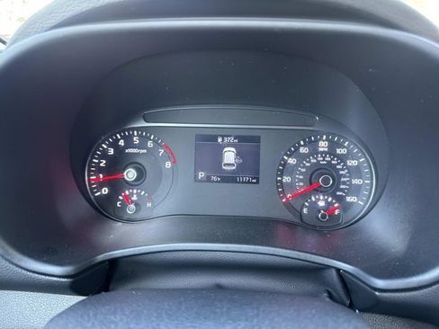 Used 2021 Kia Soul LX image 25