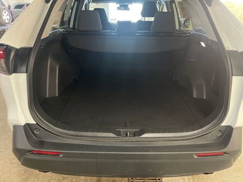 Certified 2025 Toyota RAV4 XLE AWD/4WD image 26