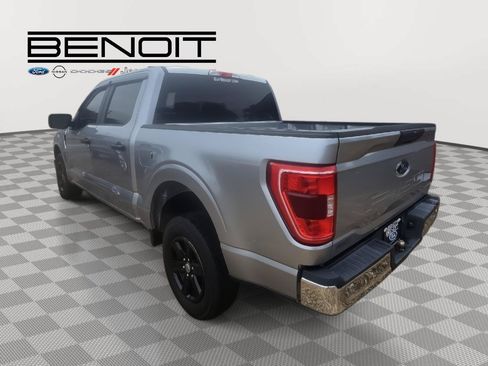 Used 2023 Ford F150 XLT RWD image 7