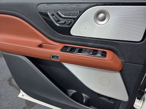 New 2026 Lincoln Aviator Reserve RWD image 15