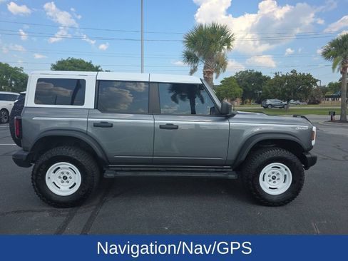 Used 2023 Ford Bronco Heritage Edition AWD/4WD image 2