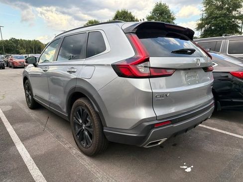Used 2024 Honda CR-V Sport Touring image 4