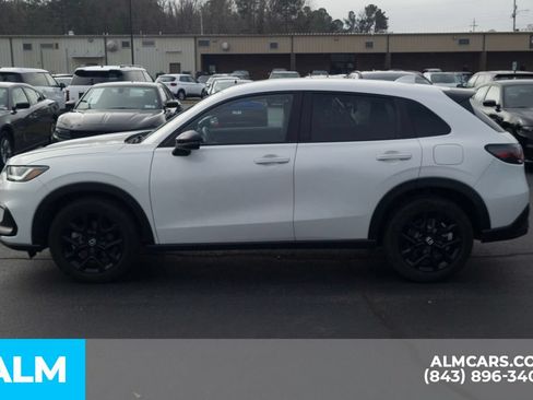 Used 2023 Honda HR-V Sport image 10