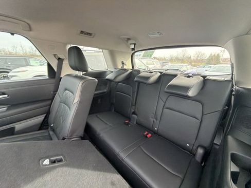 New 2026 Nissan Pathfinder Platinum w/ Cargo Package AWD/4WD image 23