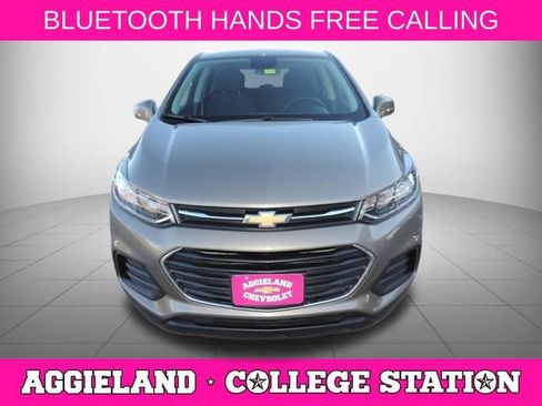 Certified 2021 Chevrolet Trax LS w/ Tint and Cruise Package image 9