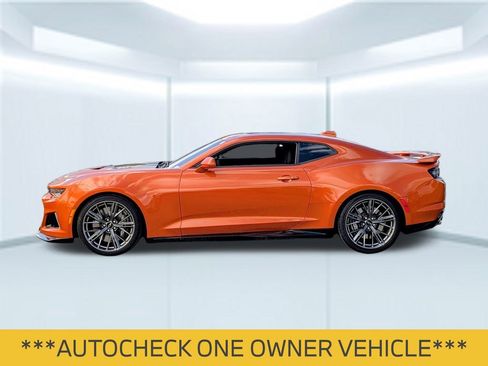 Used 2023 Chevrolet Camaro ZL1 image 2