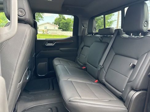 New 2026 GMC Sierra 1500 Denali w/ Denali Reserve Package AWD/4WD image 9
