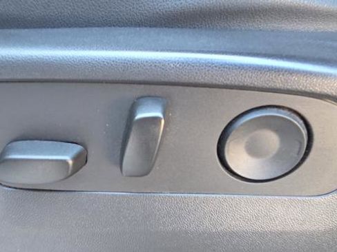 Used 2023 GMC Sierra 1500 AT4 w/ AT4 Premium Package image 34