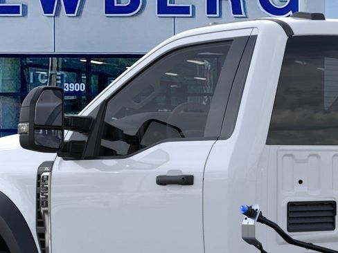 New 2026 Ford F550 4x4 Regular Cab Super Duty image 20