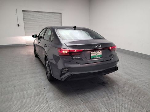 Used 2024 Kia Forte LXS FWD image 6