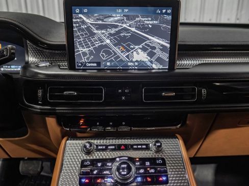 Used 2020 Lincoln Aviator Black Label Grand Touring w/ Class IV Trailer Tow Package image 26