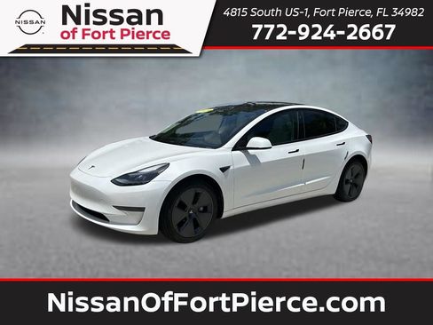 Used 2023 Tesla Model 3 Standard Range RWD image 1