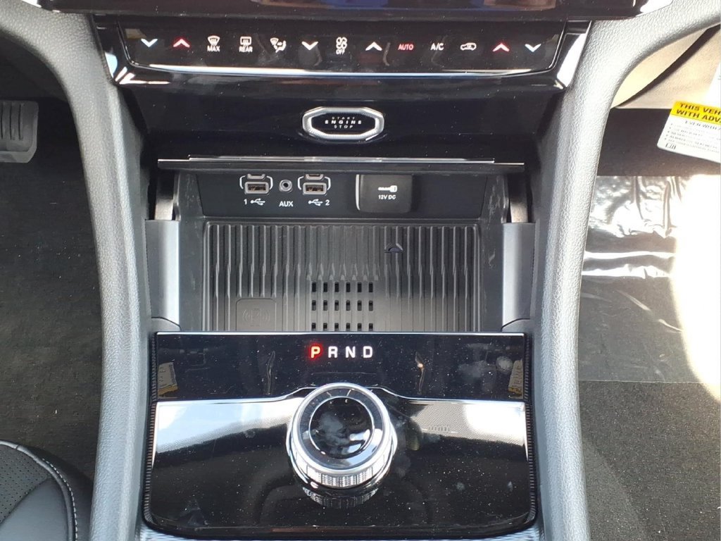 New 2027 Jeep Grand Cherokee Altitude RWD image 13