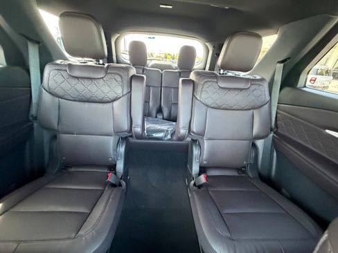 New 2026 Ford Explorer Platinum w/ LUX Leather Package AWD/4WD image 34