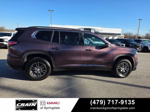 Used 2025 GMC Acadia Elevation AWD/4WD image 9