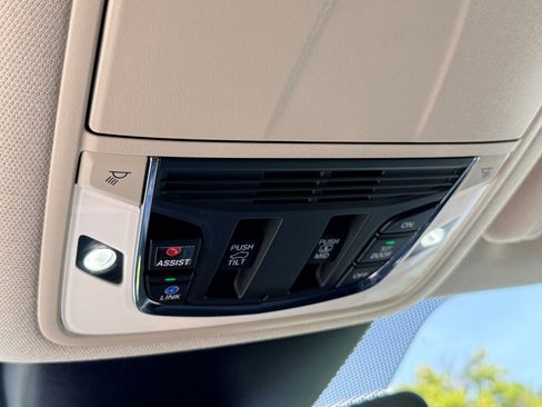 Used 2023 Acura MDX FWD w/ Technology Package image 26