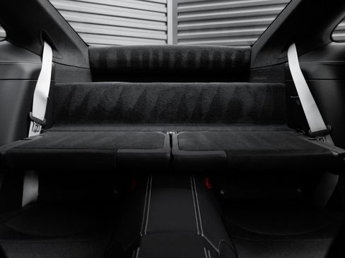 Certified 2026 Porsche 911 GT3 RWD image 35