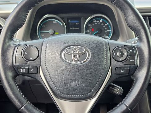 Used 2017 Toyota RAV4 XLE w/ Convenience Package AWD/4WD image 28