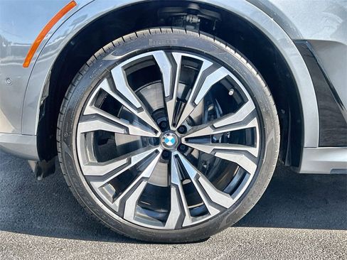 Used 2023 BMW X7 M60i w/ Executive Package image 10