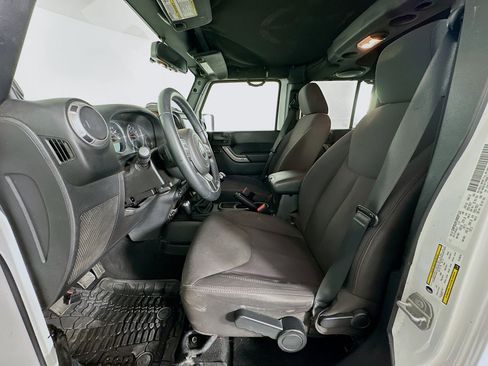 Used 2014 Jeep Wrangler Unlimited Sport w/ Quick Order Package 23S image 13