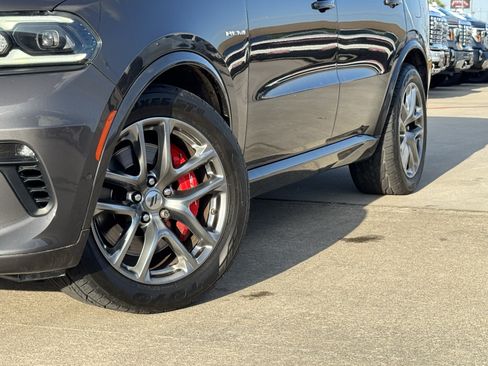 Used 2023 Dodge Durango R/T w/ Tow 'N Go Package AWD/4WD image 3