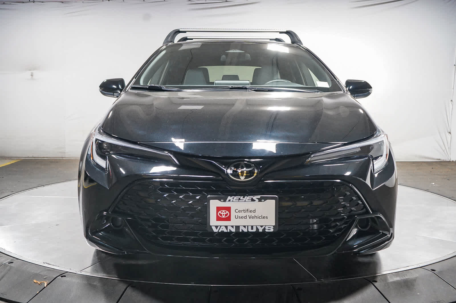 Certified 2023 Toyota Corolla SE w/ SE Premium Package FWD image 3