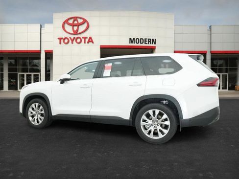 New 2026 Toyota Grand Highlander Limited image 12