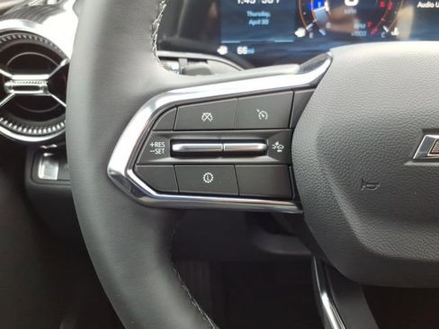 New 2026 Chevrolet Equinox LT FWD image 13