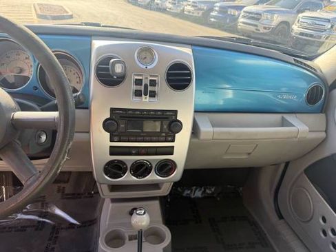 Used 2009 Chrysler PT Cruiser FWD image 16