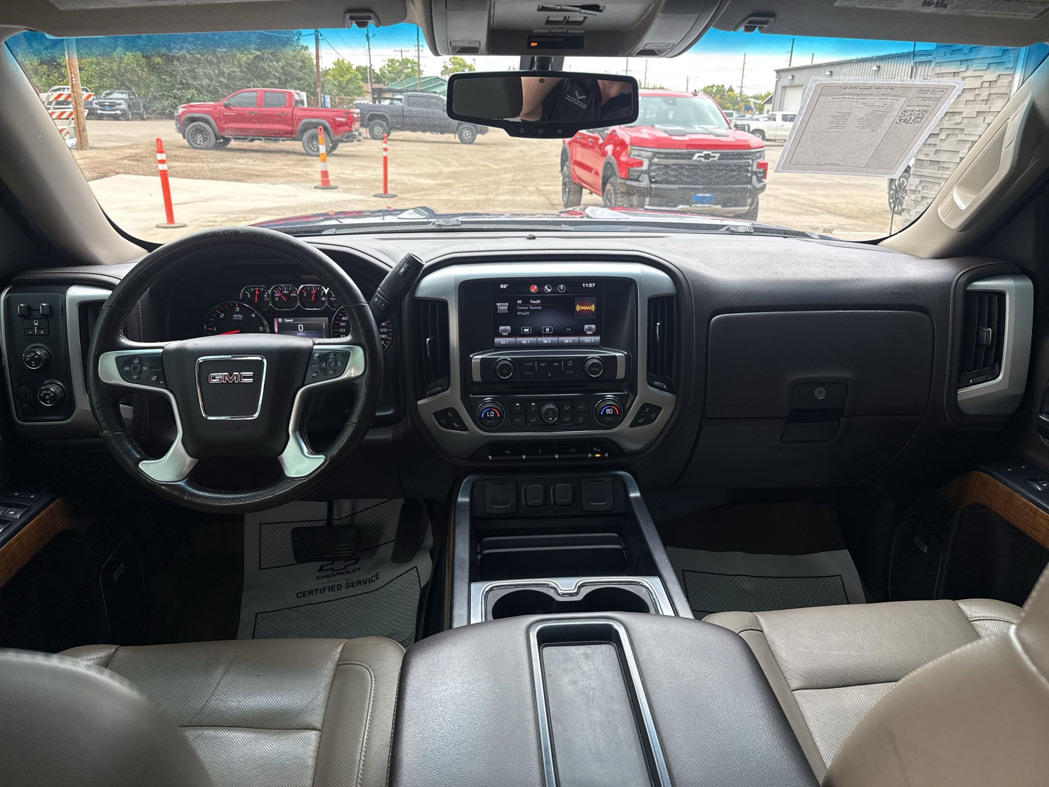 Used 2014 GMC Sierra 1500 SLT w/ SLT Crew Cab Value Package AWD/4WD image 11
