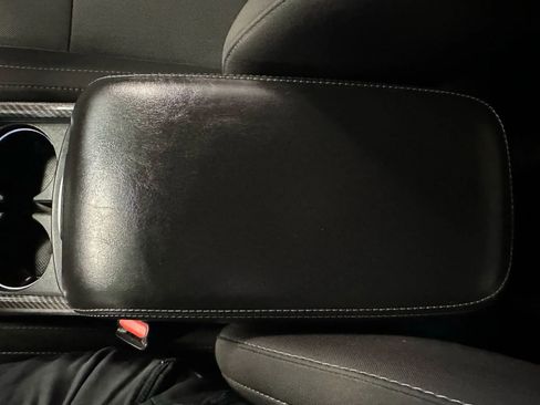 Used 2018 Dodge Charger R/T image 32