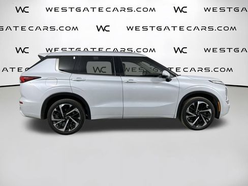 Used 2024 Mitsubishi Outlander SEL image 44