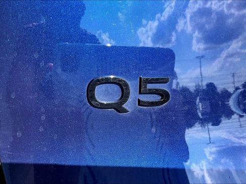 Used 2025 Audi Q5 Premium Plus w/ Premium Plus AWD/4WD image 24