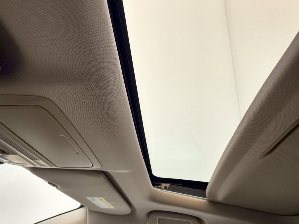 Used 2019 Honda CR-V EX image 27