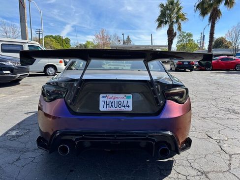 Used 2015 Scion FR-S image 4