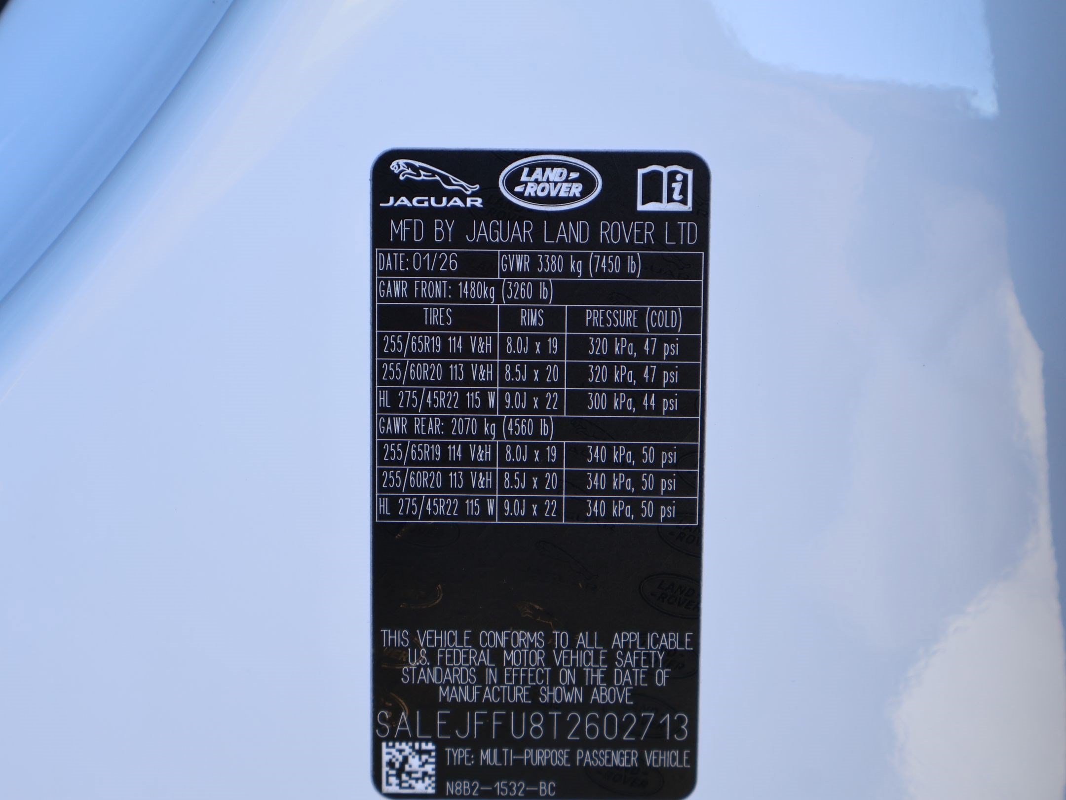 Used 2026 Land Rover Defender 130 S AWD/4WD image 34