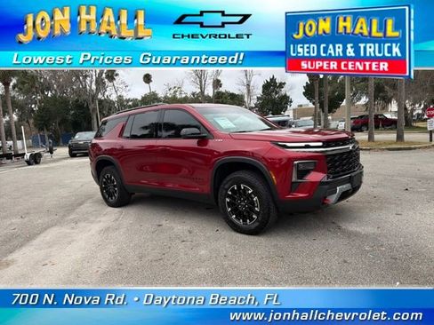 Used 2025 Chevrolet Traverse Z71 w/ Enhanced Driving Package image 17