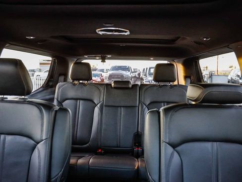 New 2026 Jeep Grand Wagoneer Limited image 28