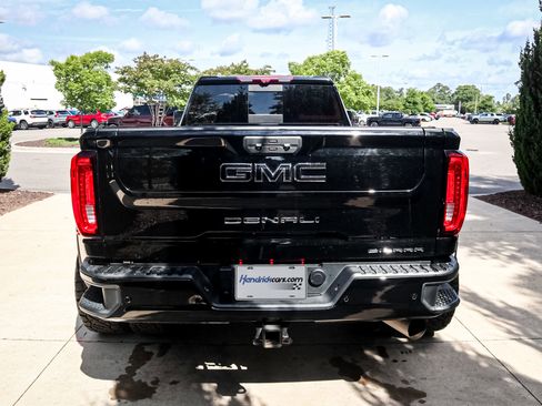 Used 2020 GMC Sierra 3500 Denali w/ Denali Ultimate Package AWD/4WD image 10