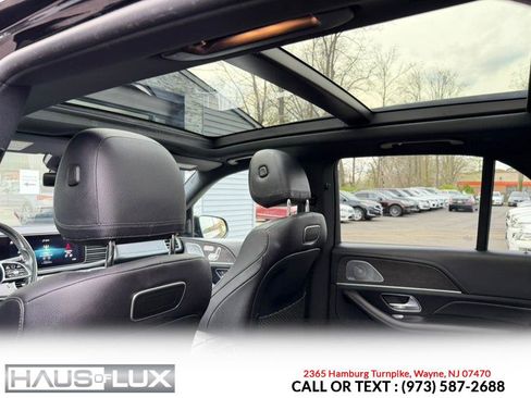 Used 2020 Mercedes-Benz GLE 350 4MATIC w/ AMG Line Exterior image 26