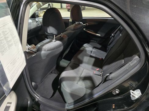 Used 2013 Toyota Corolla S Special Edition image 28