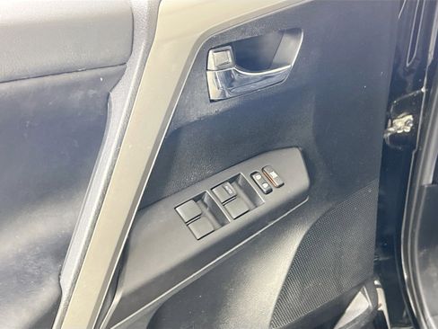 Used 2018 Toyota RAV4 XLE w/ Plus Extra Value Package image 17