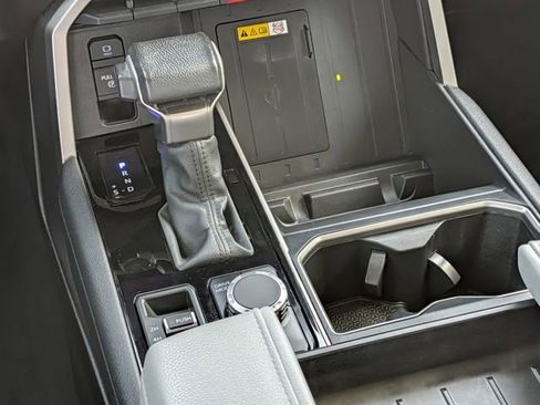 Used 2024 Toyota Tundra Limited w/ Power Package image 14