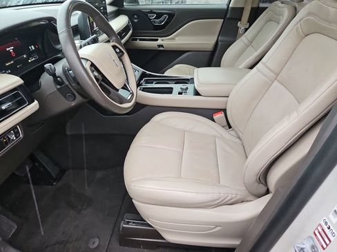 Used 2021 Lincoln Aviator Reserve w/ Equipment Group 201A RWD image 10